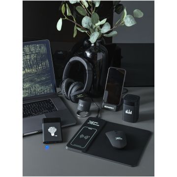 SCX.design P20 5000 mAh light-up power bank